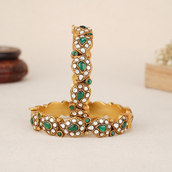Liora Kundan Pair Bangle