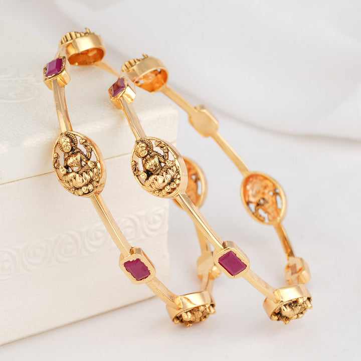 Varshitha Stone Pair Bangle