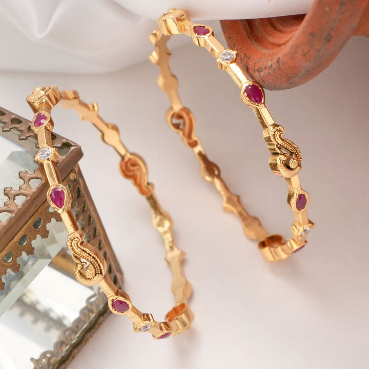 Chandrika Stone Pair Bangle