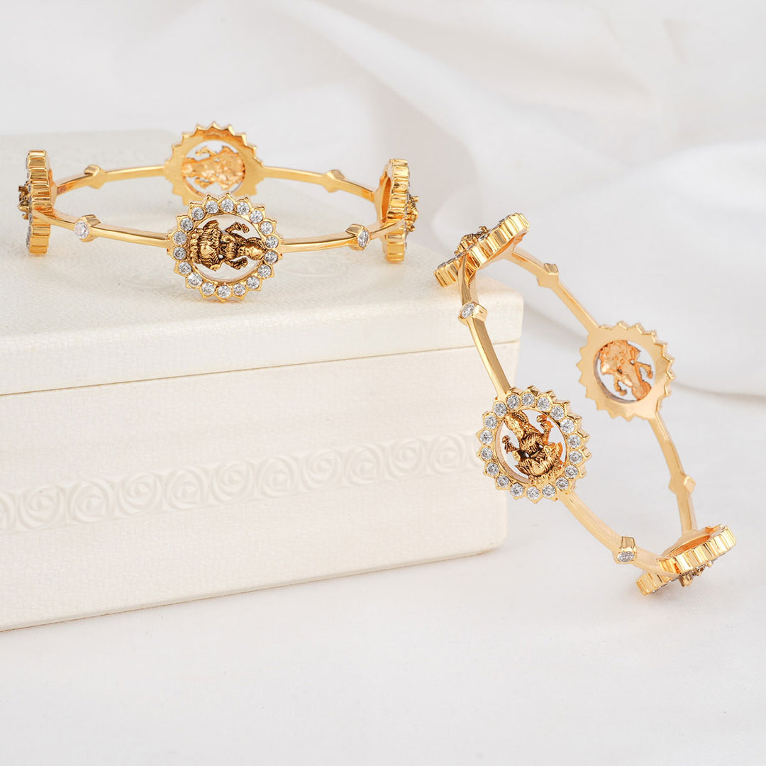 Yasodha Stone Pair Bangle