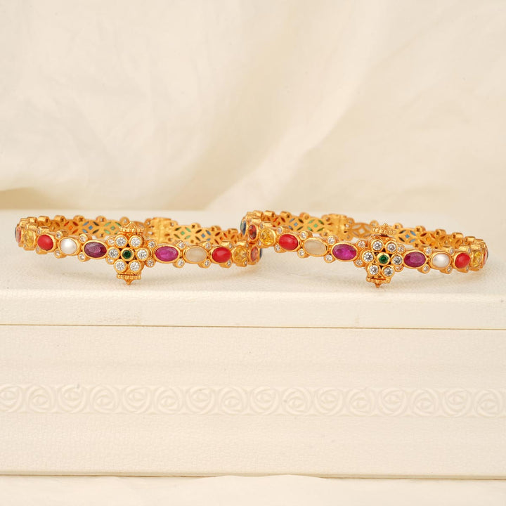 Navisha Stone Pair Bangle
