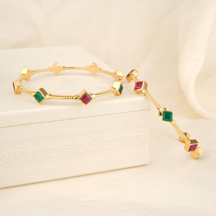 Anusikha Stone Pair Bangle