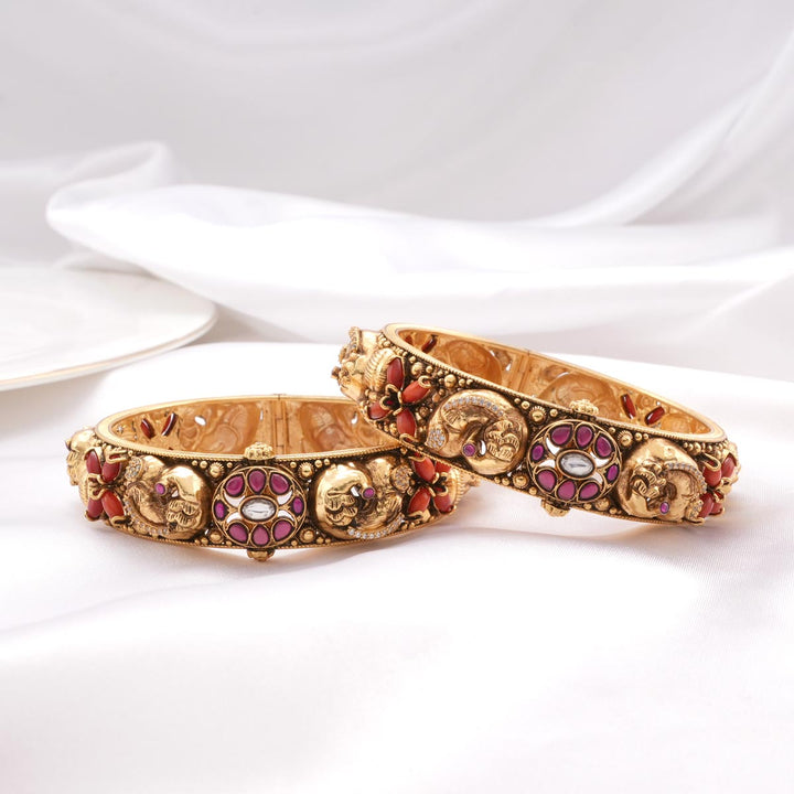 Rakshana Nagas Pair Bangle