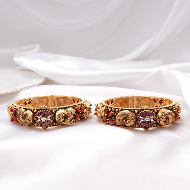 Rakshana Nagas Pair Bangle