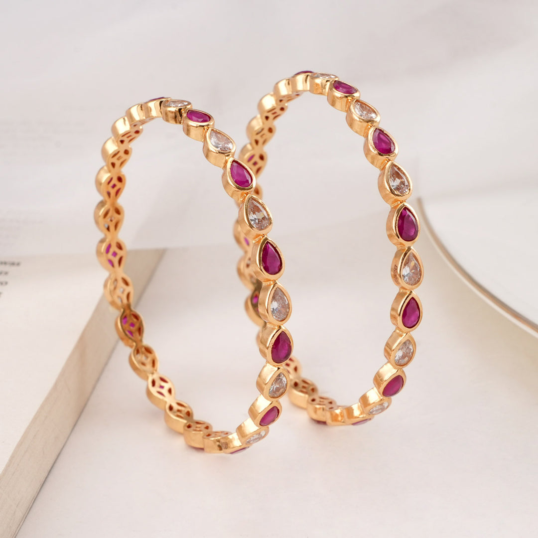 Ishitha Stone Pair Bangle