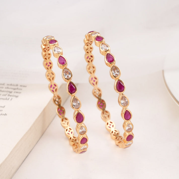 Ishitha Stone Pair Bangle
