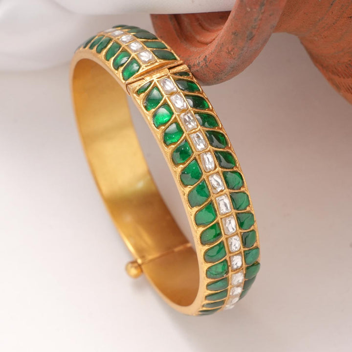 Glowing Green Single Bangle