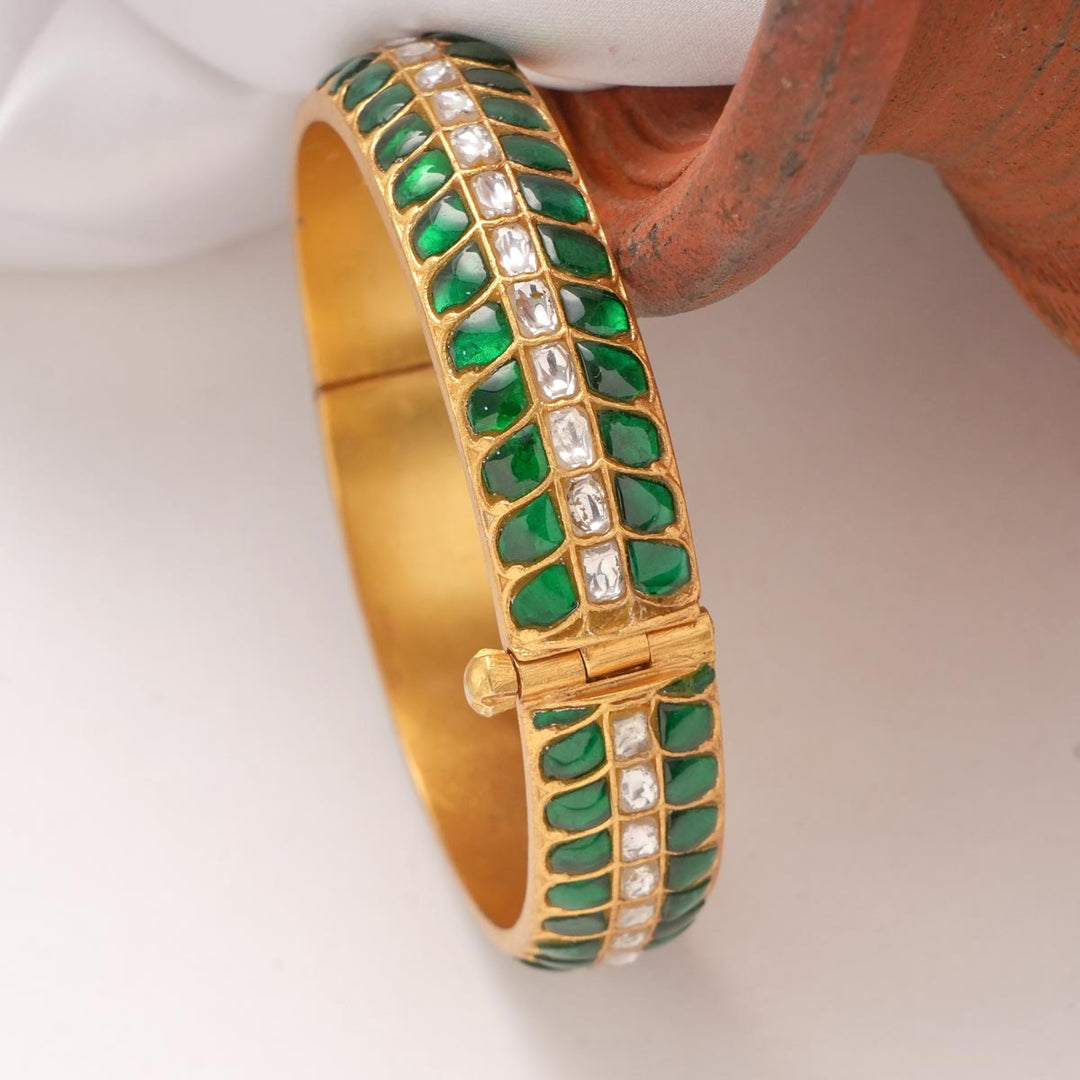 Glowing Green Single Bangle