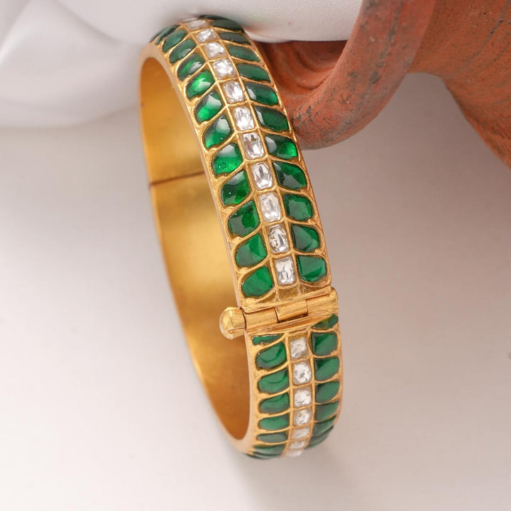 Glowing Green Single Bangle