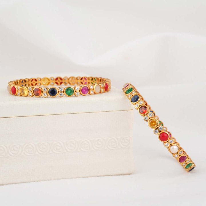 Frizza Stone Pair Bangles