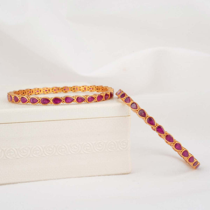 Parvina Stone Pair Bangles