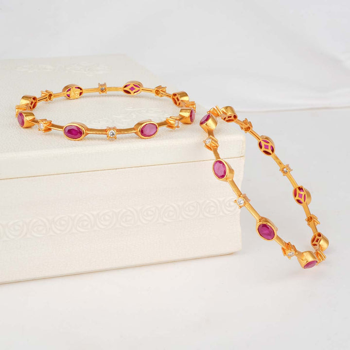 Charming Stone Pair Bangles