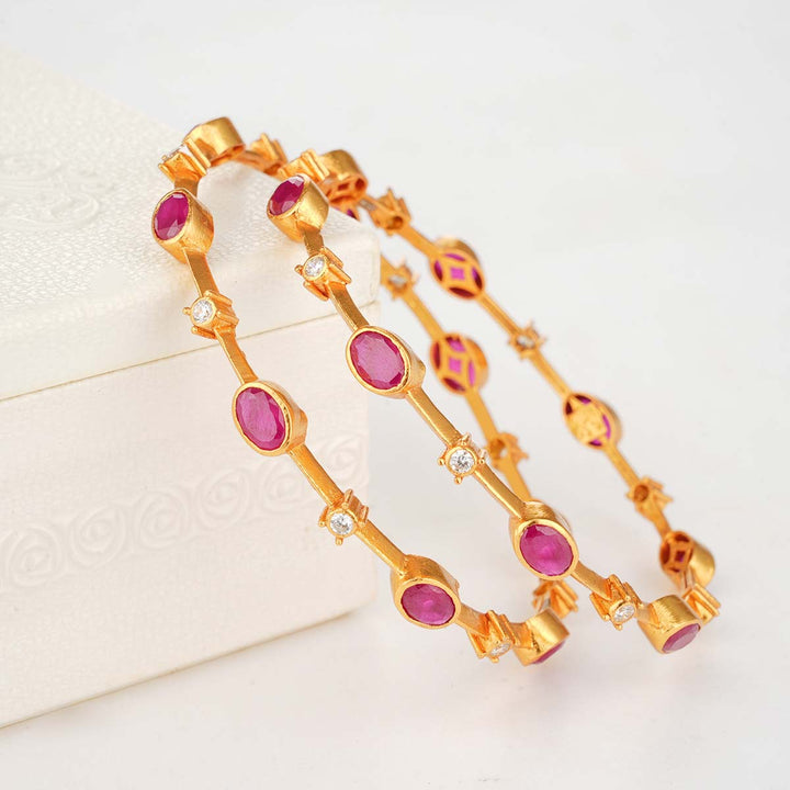 Charming Stone Pair Bangles