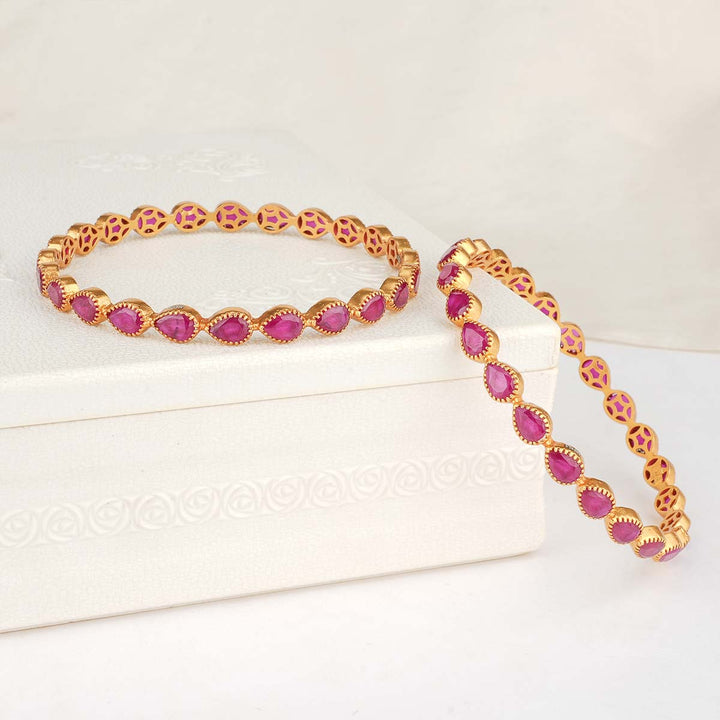 Roshitha Stone Pair Bangles