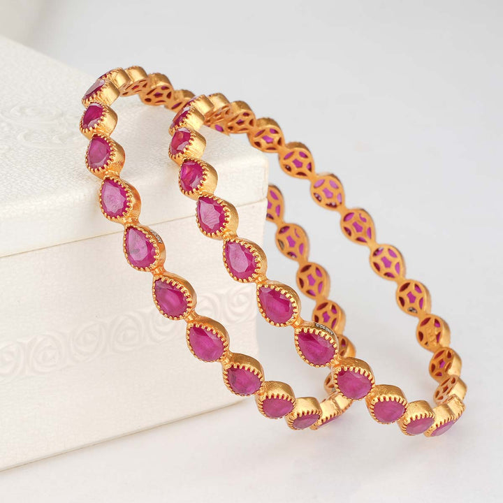 Roshitha Stone Pair Bangles