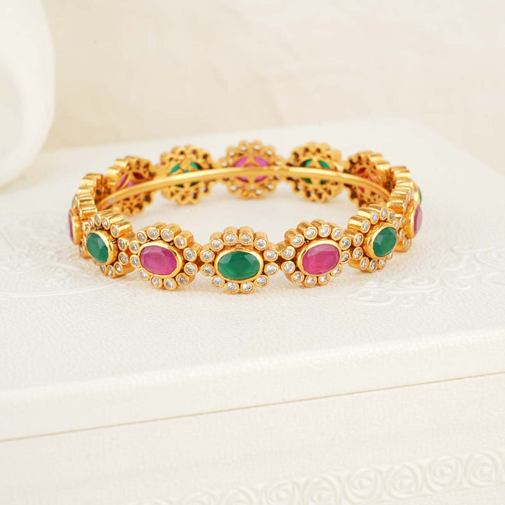 Shriyan Stone Single Bangle