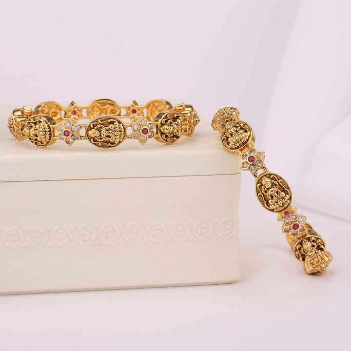 Gorgeous Nagas Pair Bangle