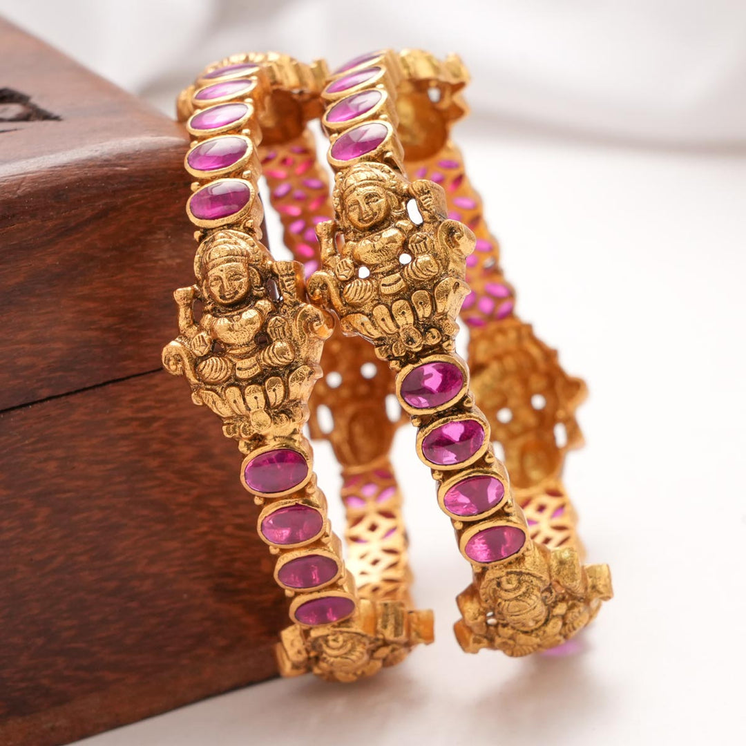 Charming Nagas Pair Bangle