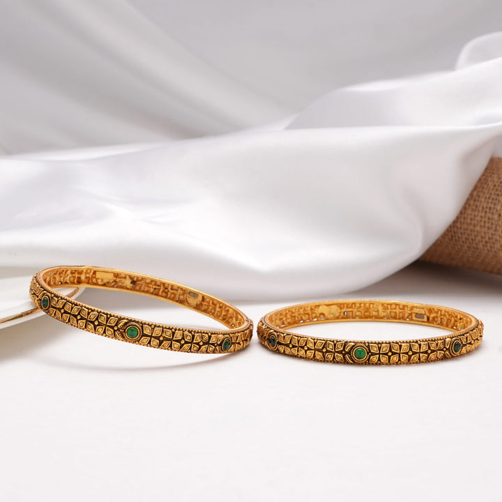 Lavanya Nagas Pair Bangle