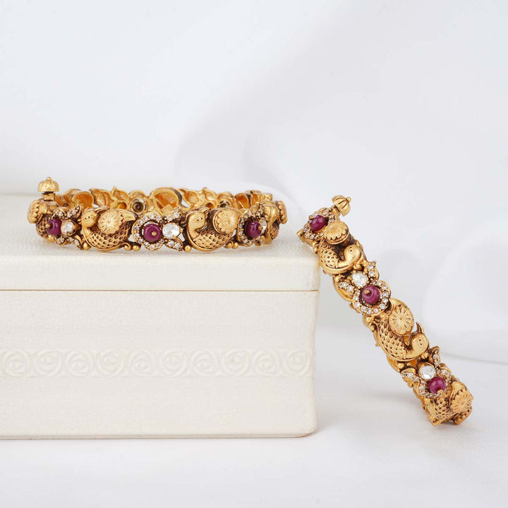 Lithika Pair Bangles