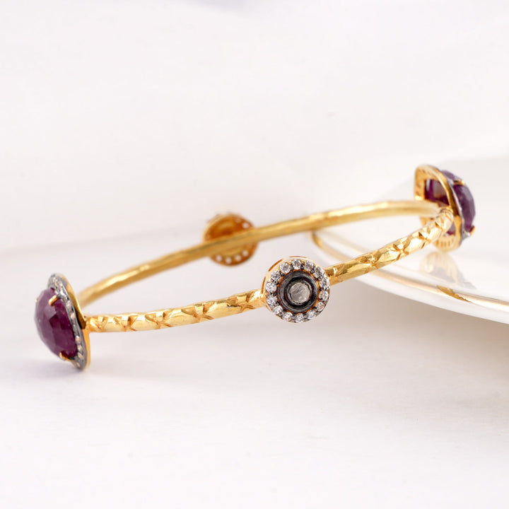 Charu Victorian Single Bangle