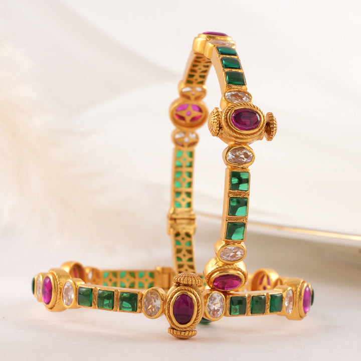 Glitz Green Stone Pair Bangle