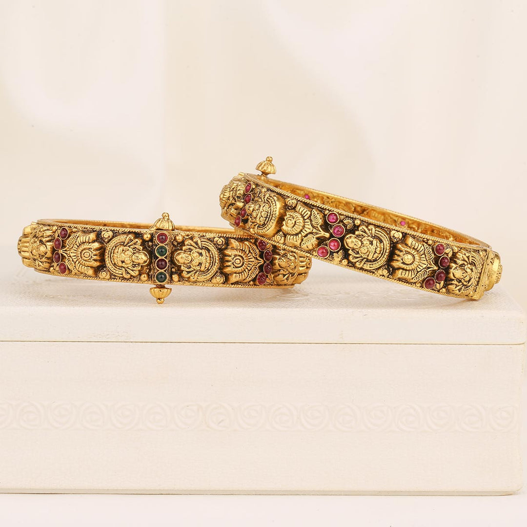 Dhashvanthi Nagas Pair Bangle