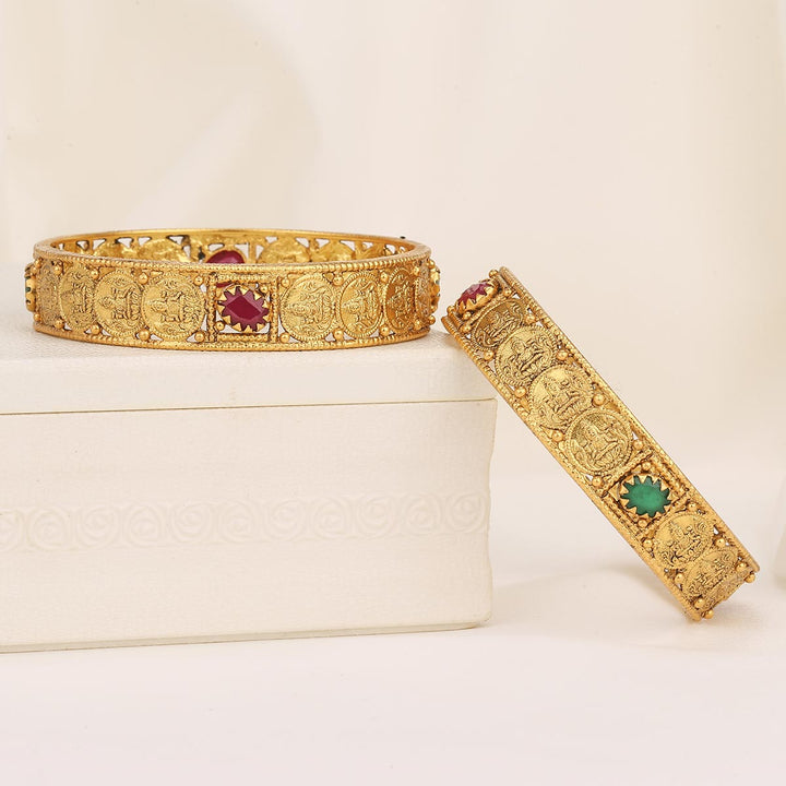 Lithisha Nagas Pair Bangle