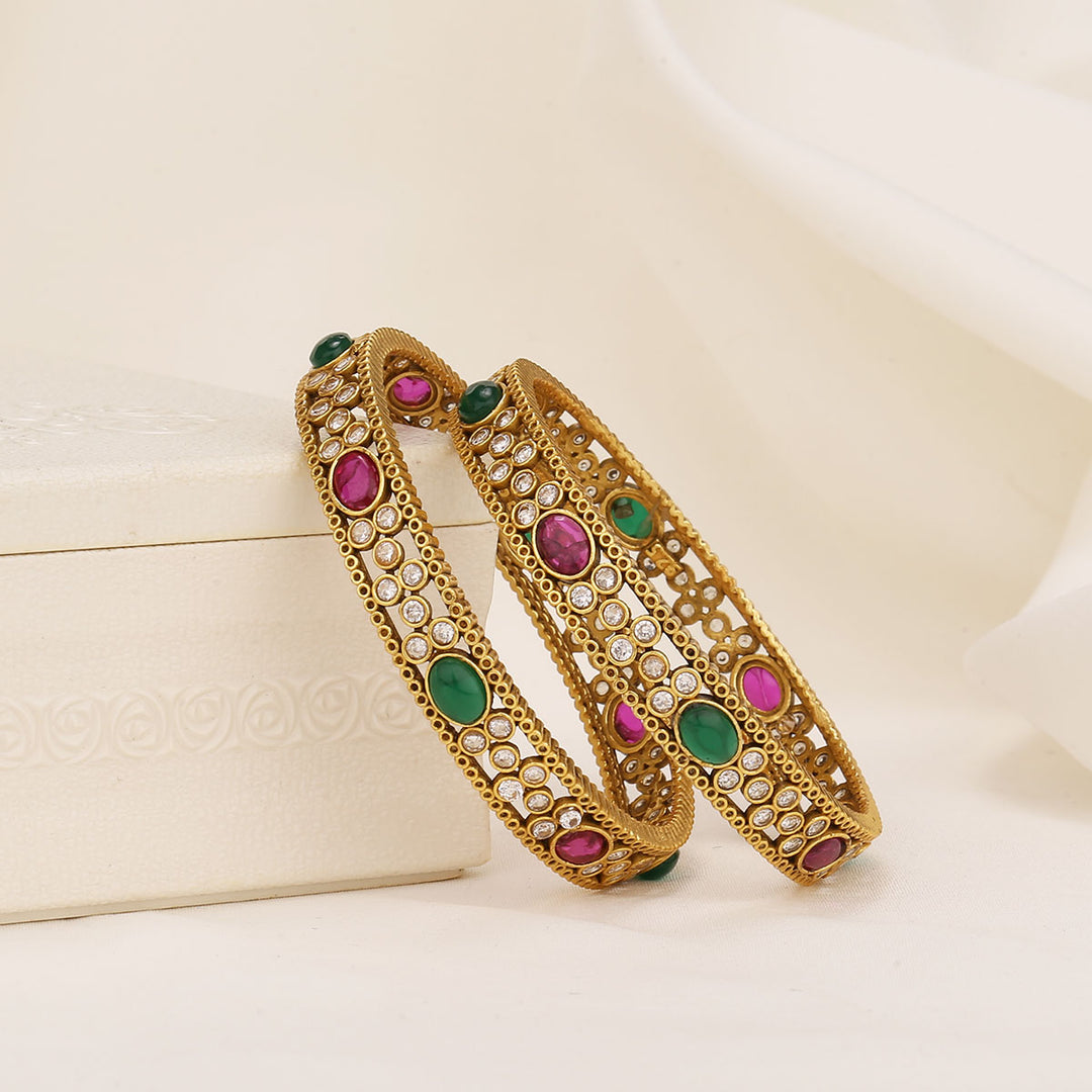 Haniya Nagas Pair Bangle
