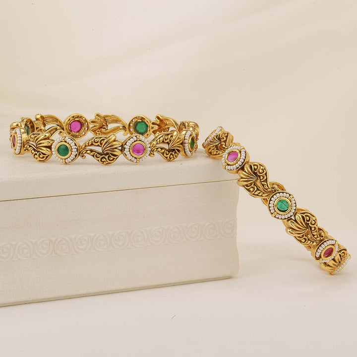 Unique Nagas Pair Bangle