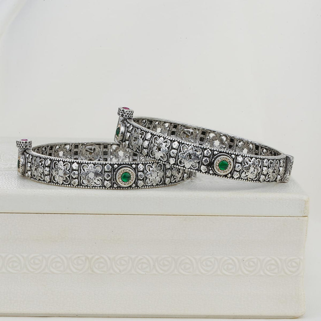Nishanthini Oxidised Pair Bangles