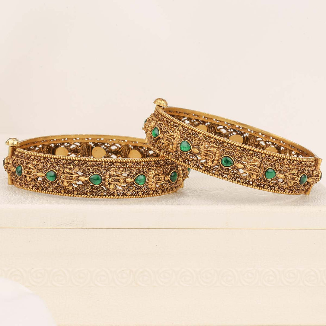 Pravithika Nagas Pair Bangle