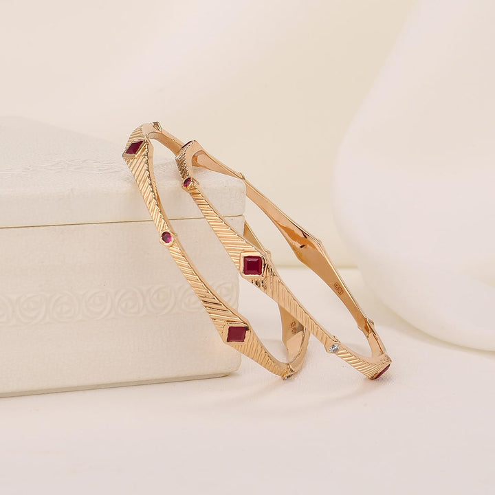 Aanya Stone Pair Bangle