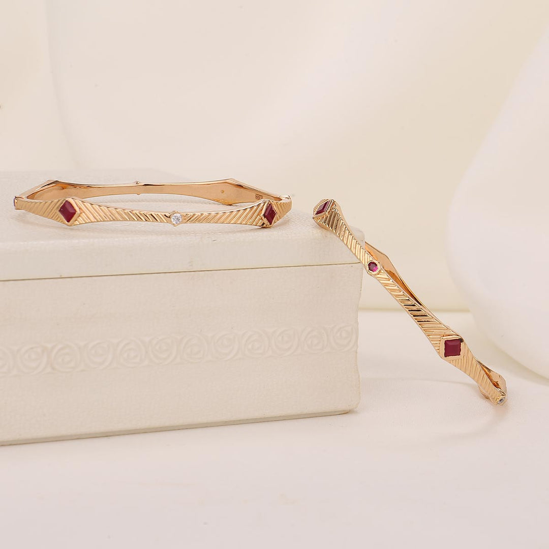 Aanya Stone Pair Bangle