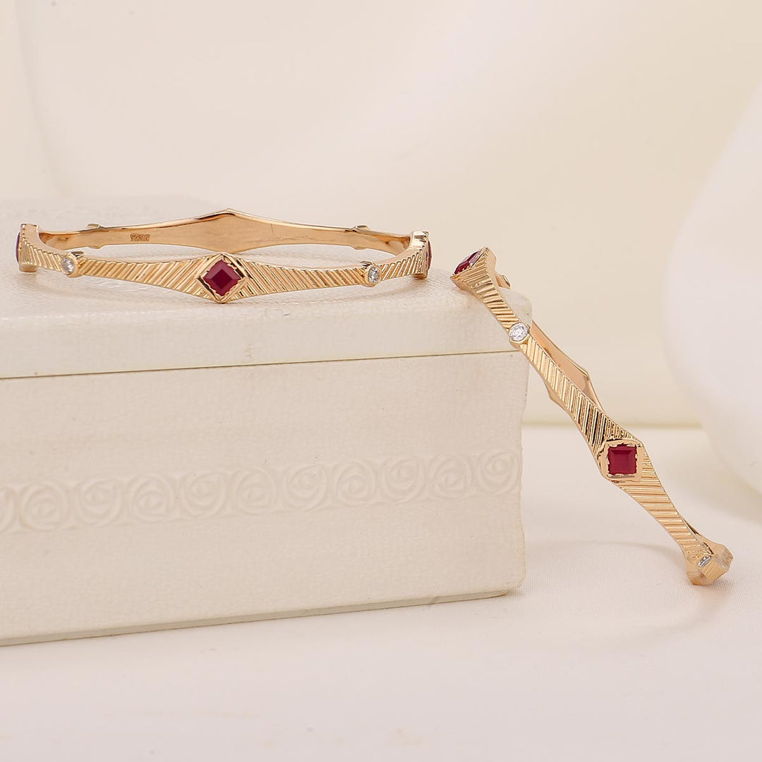 Samridhika Stone Pair Bangle