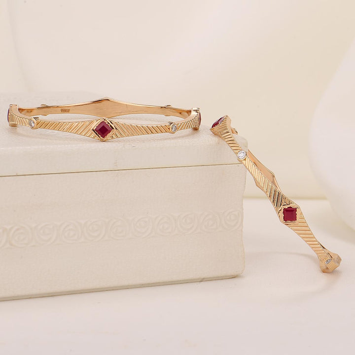 Samridhika Stone Pair Bangle