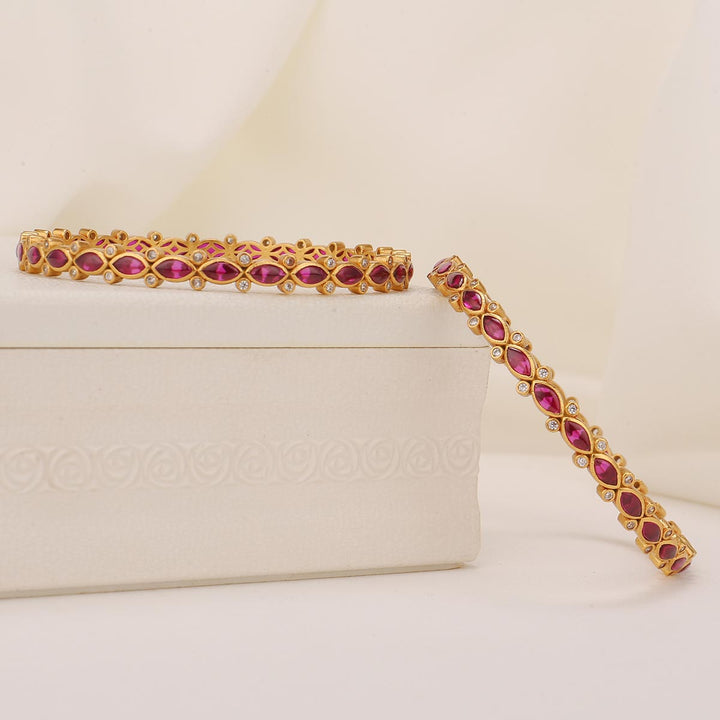 Janvikha Stone Pair Bangles