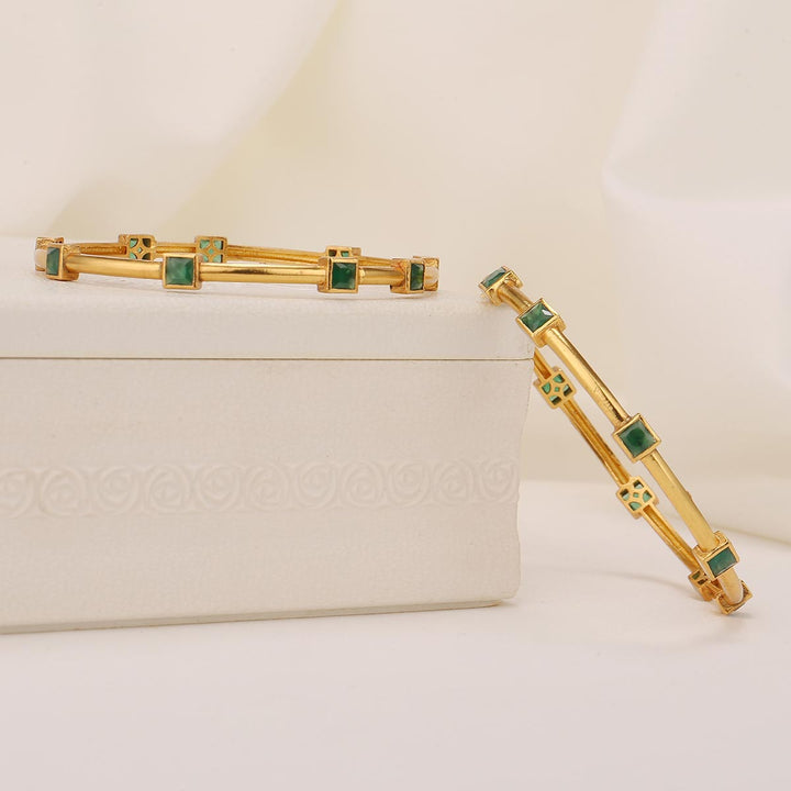 Thishya Stone Pair Bangles