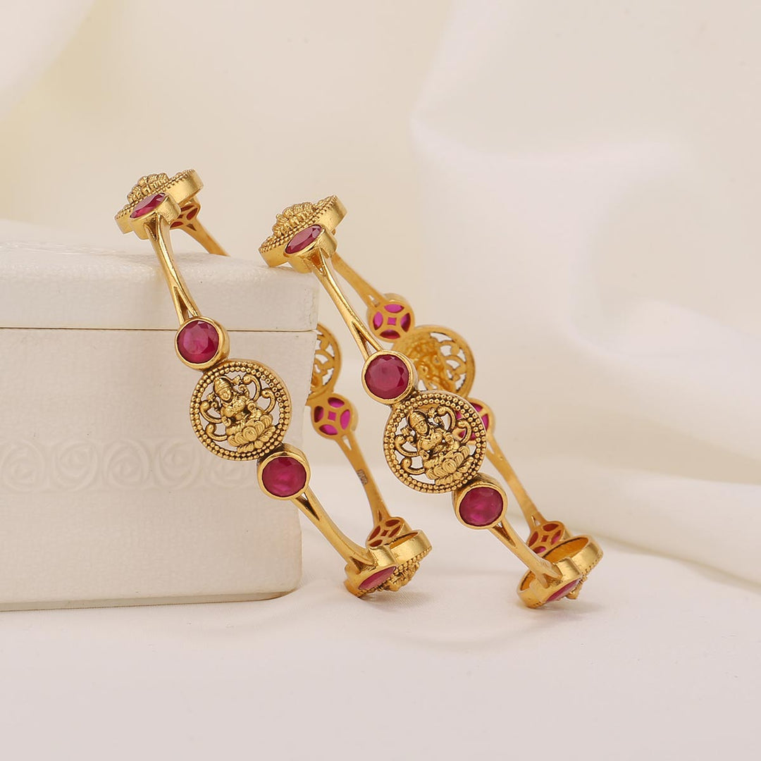 Elegance Nagas Pair Bangle