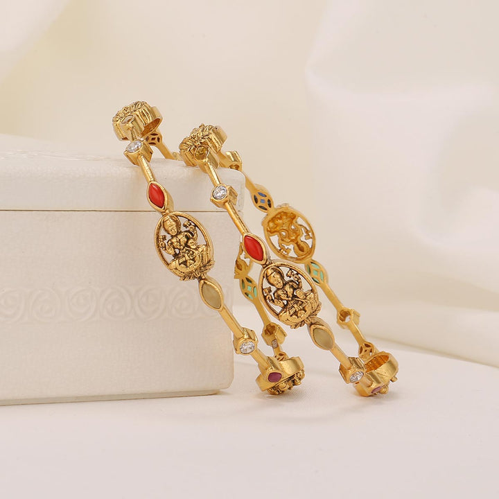 Elegant Nagas Pair Bangle