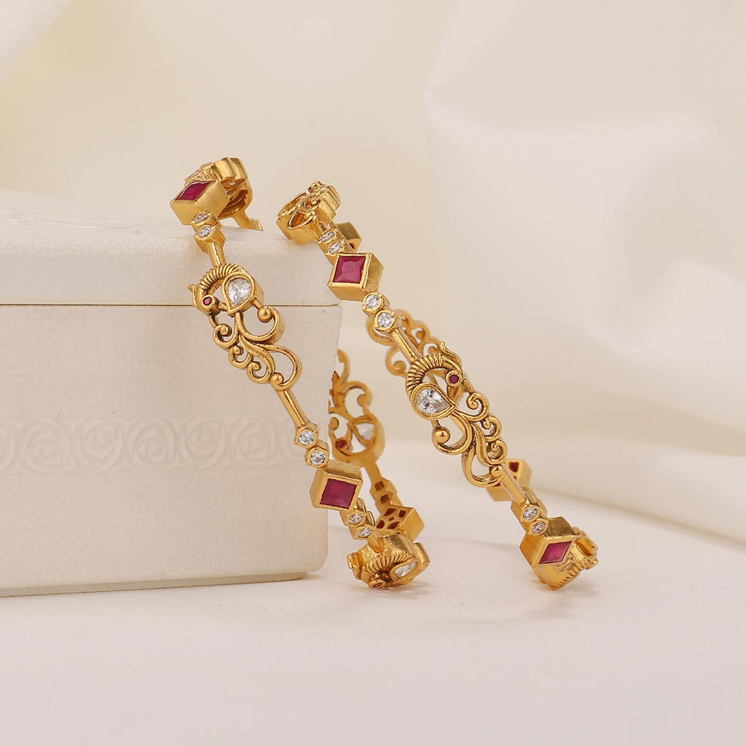 Shivika Stone Pair Bangles