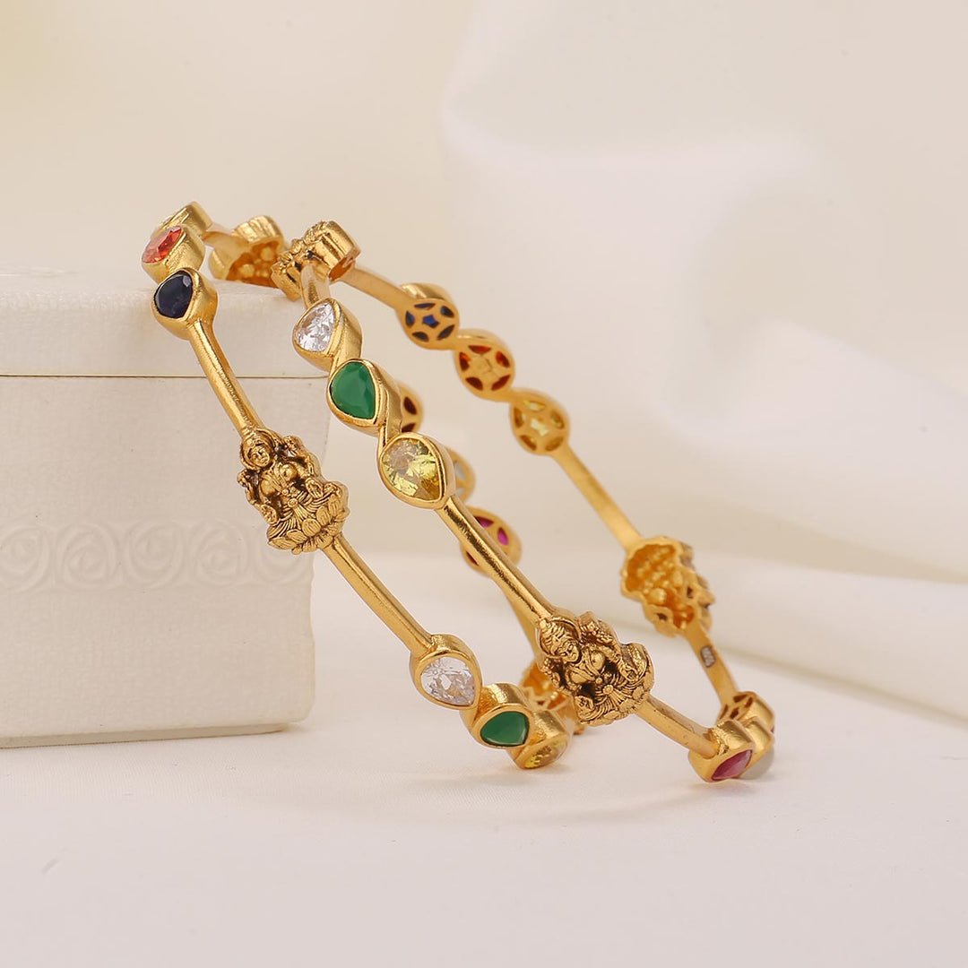 Shritha Nagas Pair Bangle