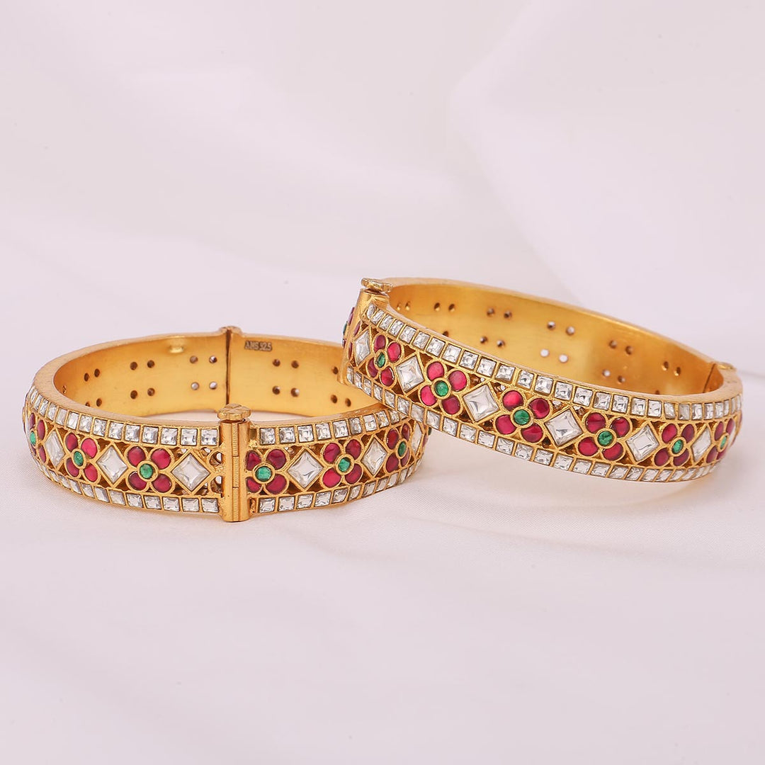 Louisa Kundan Pair Bangle