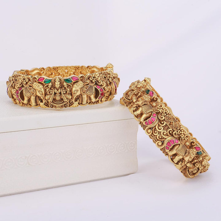 Grandeur Divine Nagas Pair Bangle