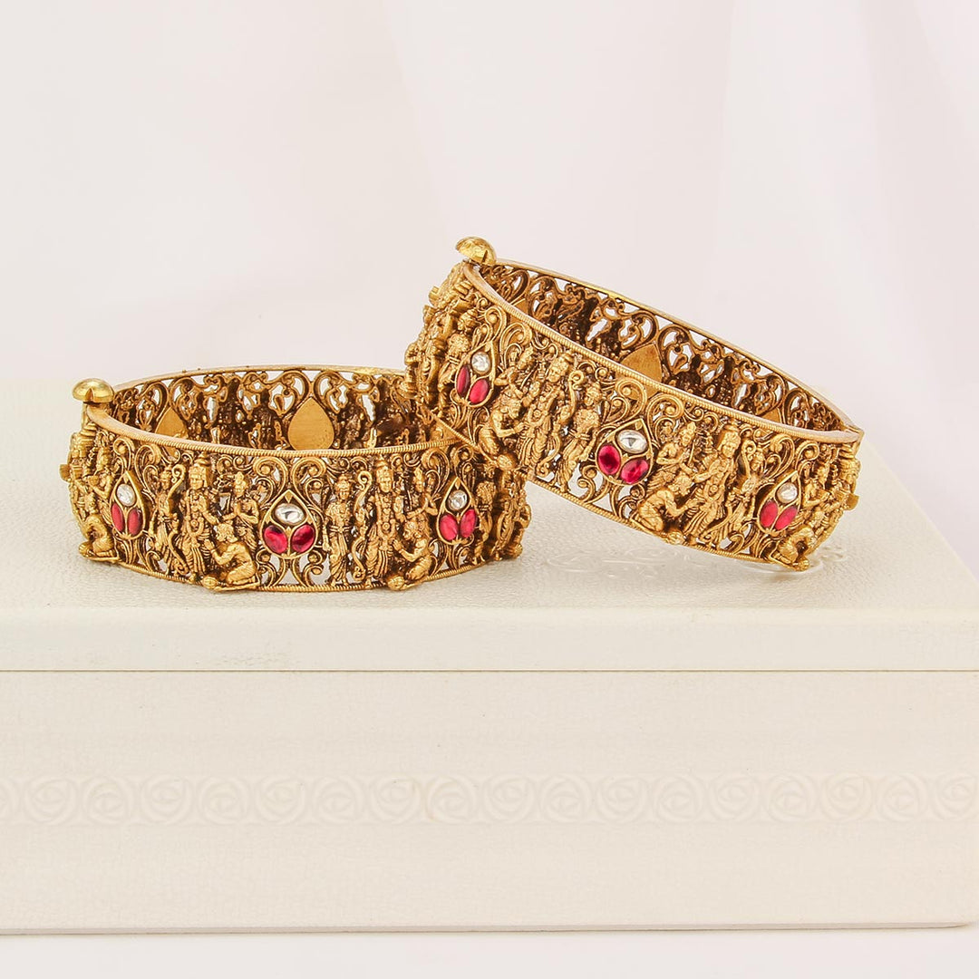 Royal Nagas Pair Bangles