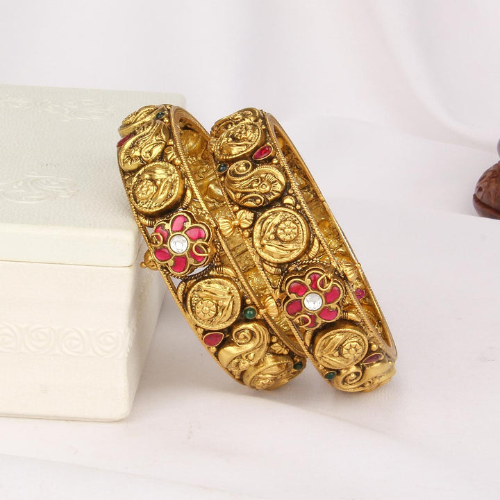 Deethya Nagas Pair Bangle