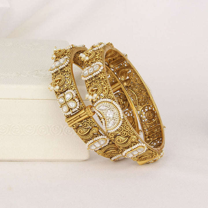 Grand Nagas Pair Bangles