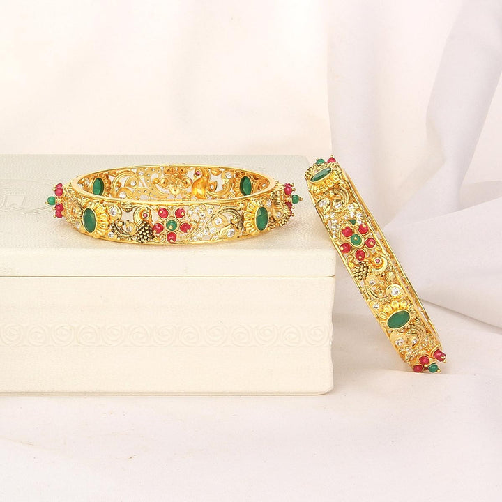 Udhaiyasri Pakshi Pair Bangles