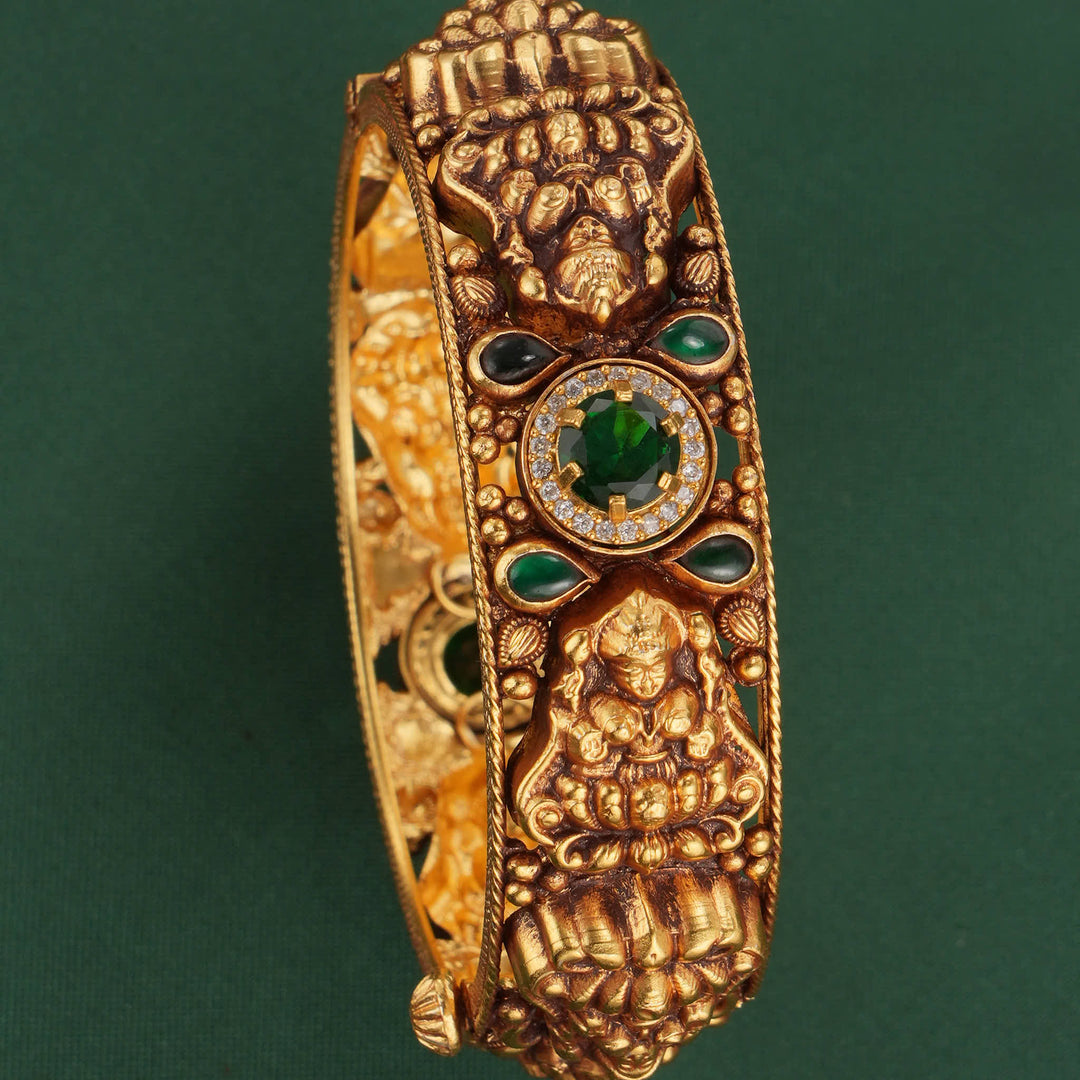 Shikha Nagas Pair Bangles