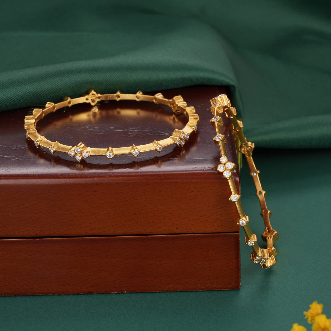 Gleaming Stone Pair Bangles